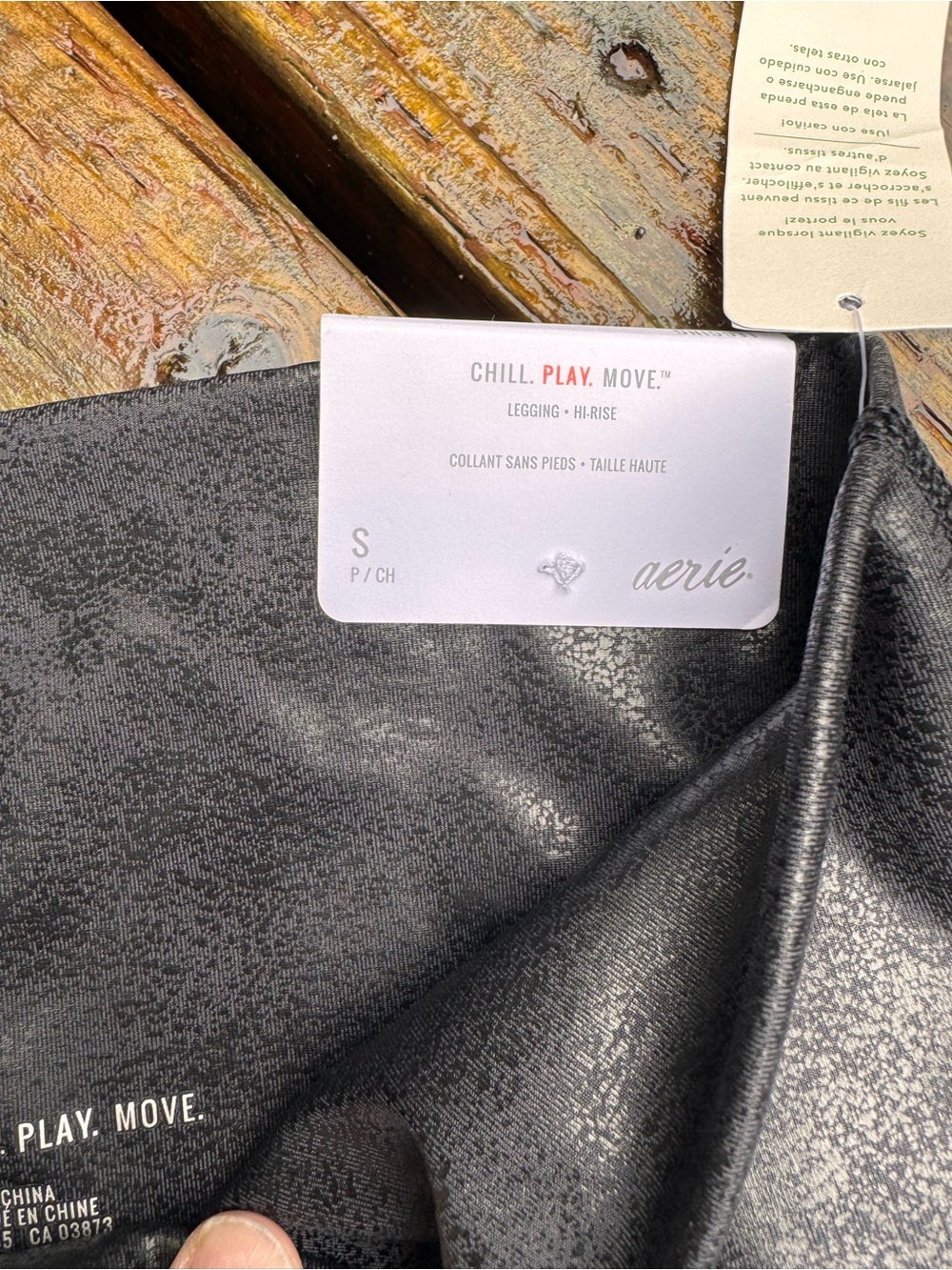 aerie Black Shiny High-Rise Leggings - Subtle Metallic Sheen - Picture 3 of 4